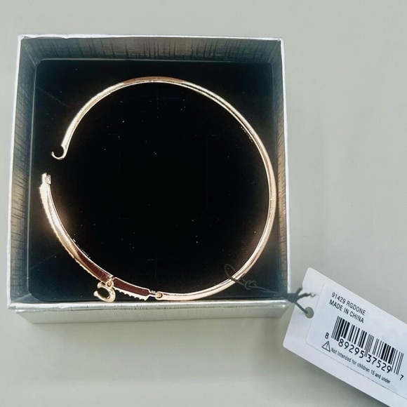 COACH Signature Pave C-Bar Bangle Bracelet In Rose Gold & Cubic Zirconia NEW - Picture 5 of 8